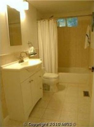 5th image of 3418 Chelsea Dr