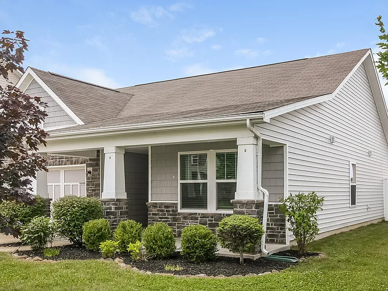 4557 Walcott Dr — Photo 3