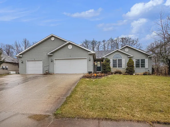 11034 Fairview Ave, Osceola, IN 46561