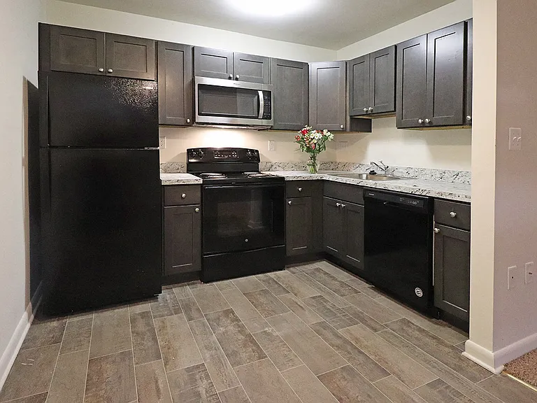 High Pointe Club — Photo 17