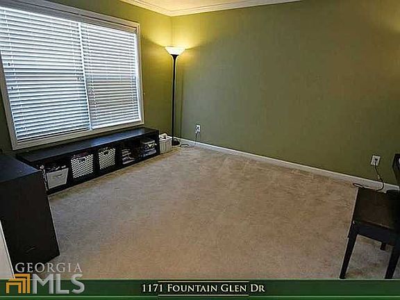 4th image of 1171 Fountain Glen Dr