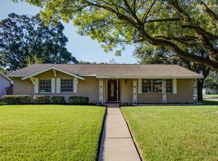 9423 Val Verde St, Houston, TX 77063