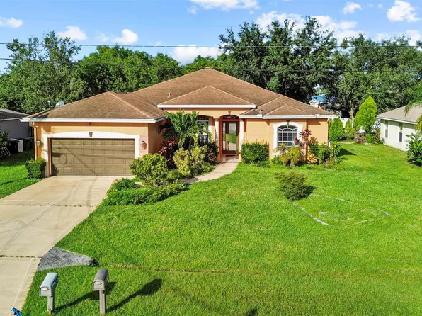 5255 NW South Lovett Circle, Port St Lucie, FL 34986