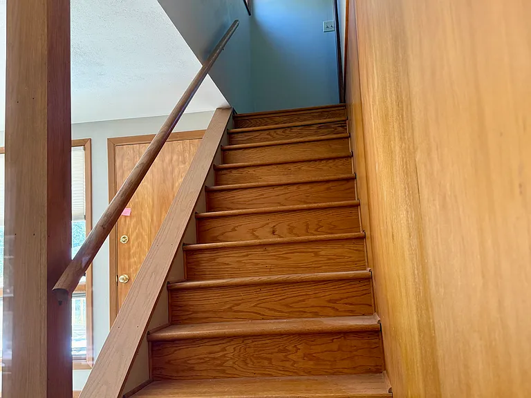 503 Hessel Blvd — Photo 48
