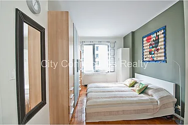 Rented by City Connections Realty