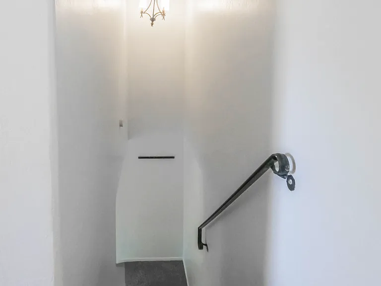 1219 E Townley Ave — Photo 12
