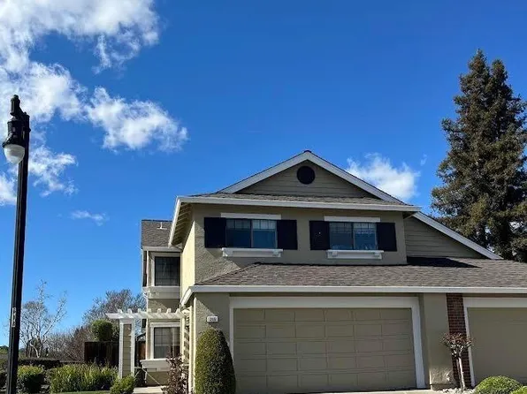 215 Bridgeside Cir, Danville, CA 94506