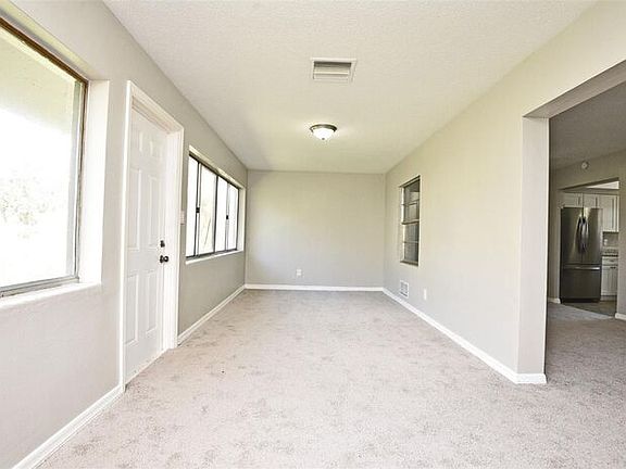 5th image of 5720 Shasta Dr