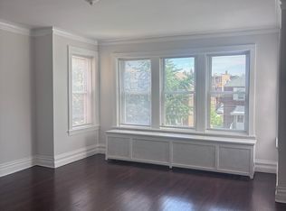 5642 N Bernard St #2, Chicago, IL 60659