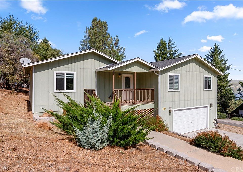 1st image of 3639 Greenwood Dr