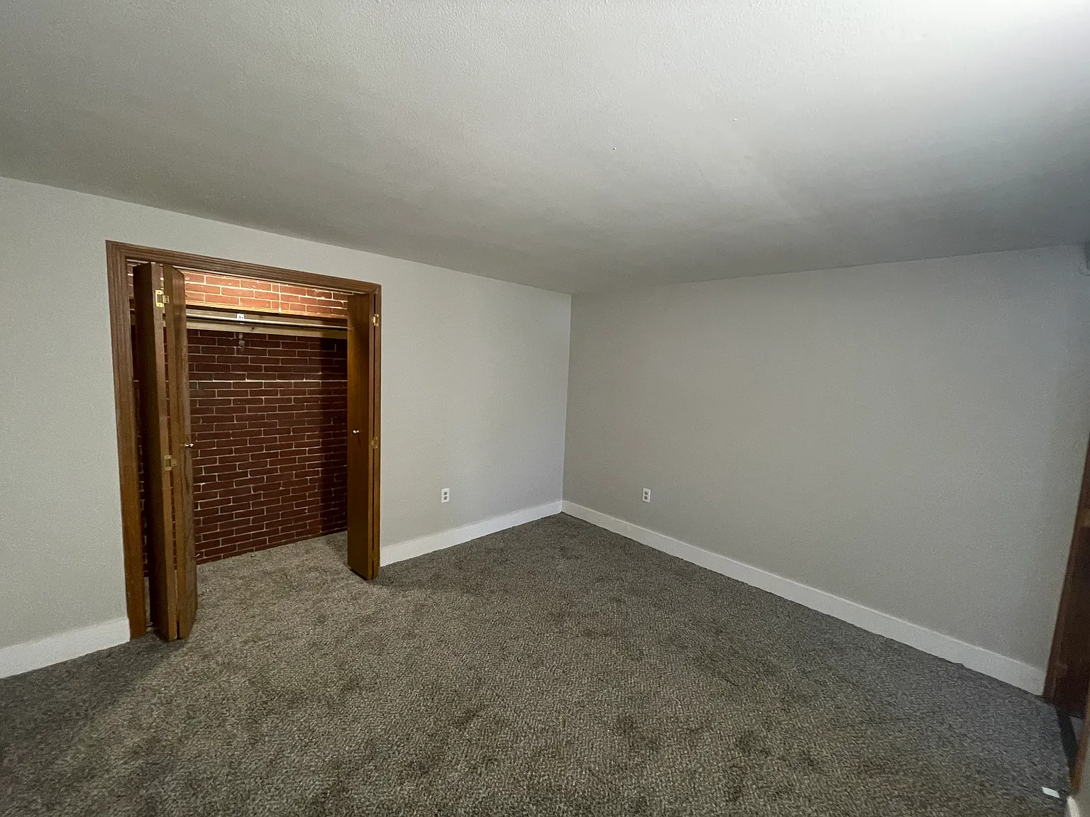 2 Bartlett St — Photo 4