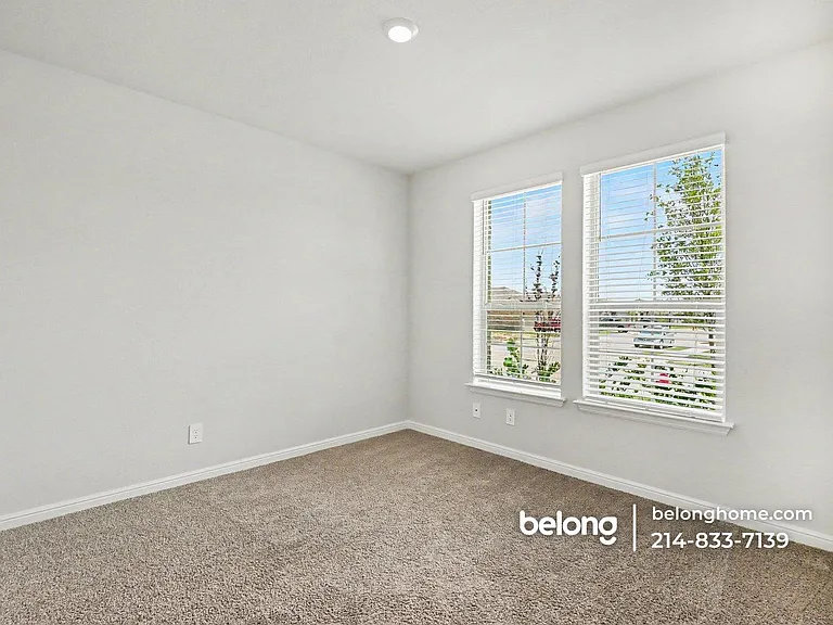 209 Bay Meadows Ln — Photo 12