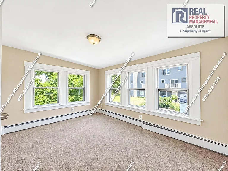 1 Rice Ave — Photo 17