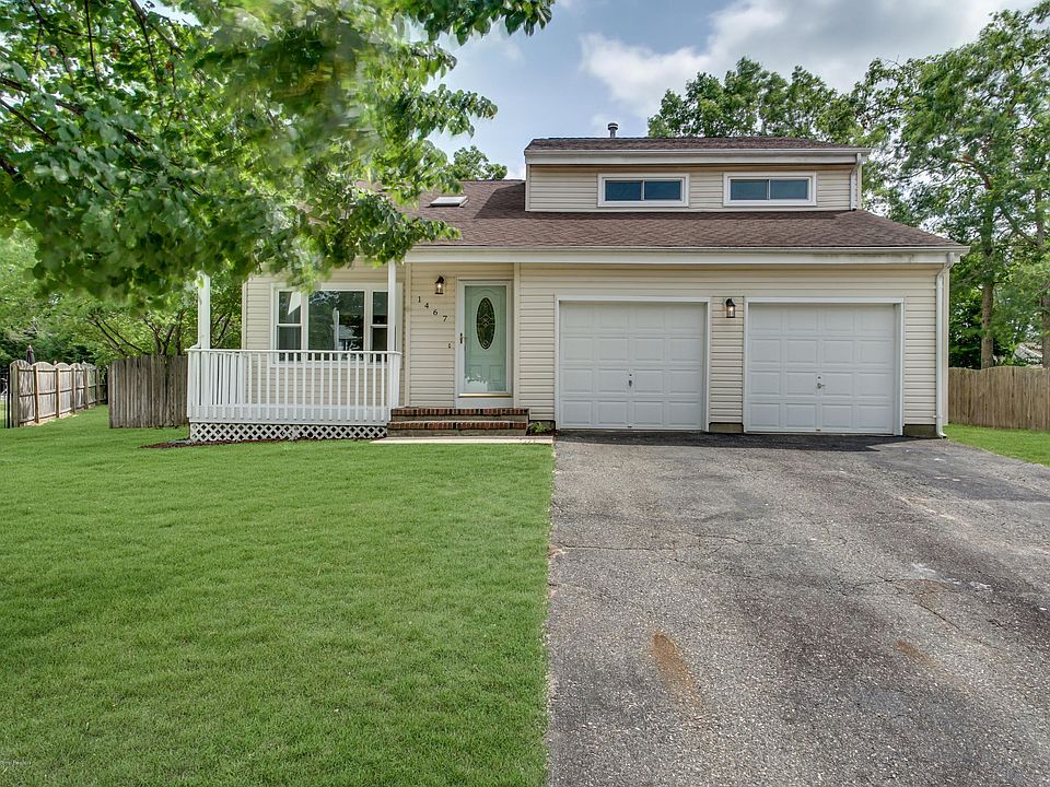 1st image of 1467 Arapaho Ct