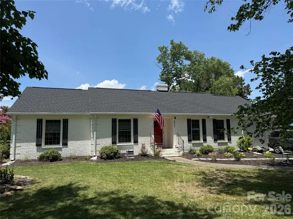 853 Mallory Dr, Rock Hill, SC 29730