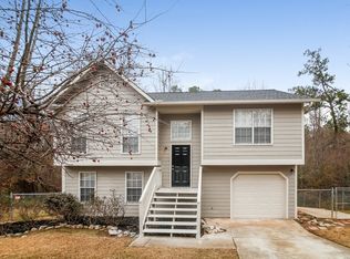 6018 Valley Trails Ct, Lithonia, GA 30058