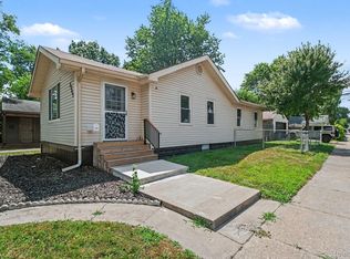3245 Harris St, Ferndale, MI 48220