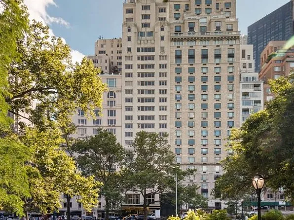 100 Central Park S APT 2B, New York, NY 10019