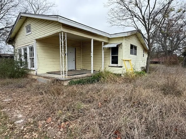 212 S Wilson St, Bells, TX 75414