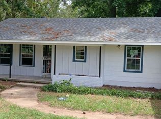 221 Sykes Rd, Jackson, MS 39212