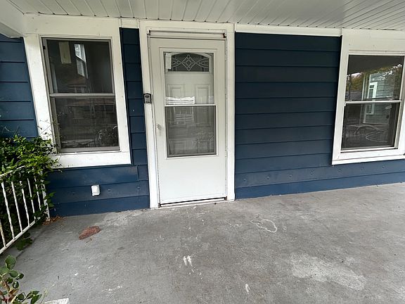 2nd image of 3614 N Capitol Ave