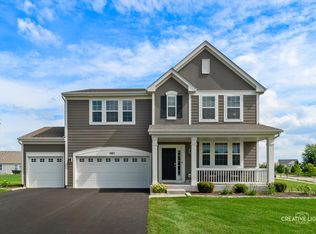 161 Hedgerow Dr, Elgin, IL 60124