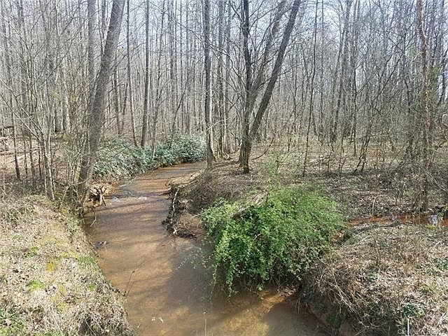 2nd image of 0 Nuckolls Dr
