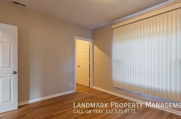1529 W Cortez St #2F — Photo 12
