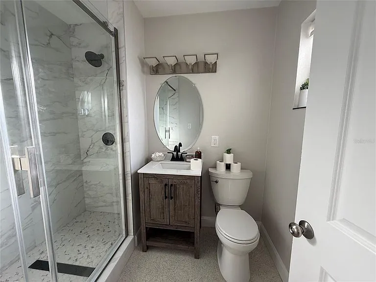 6407 1st Palm Point St — Photo 15
