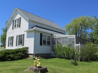 202 Center Ave, Oostburg, WI 53070