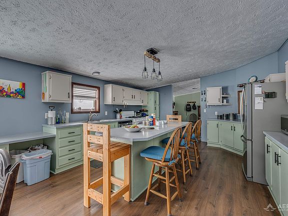 5th image of 770 Jobin Dr