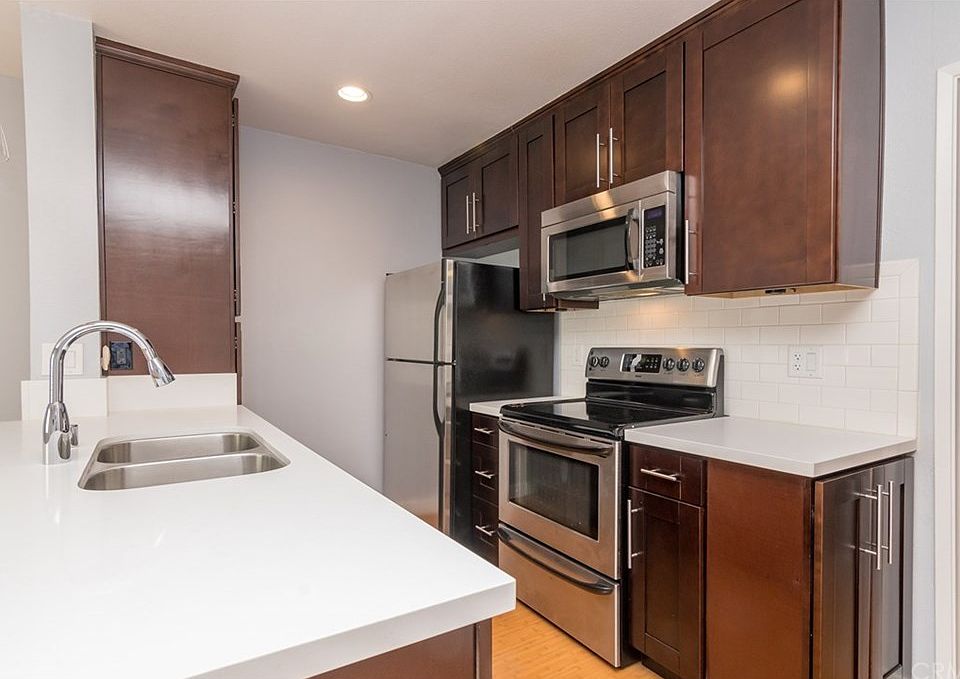 1st image of 3793 Centre St Unit 6