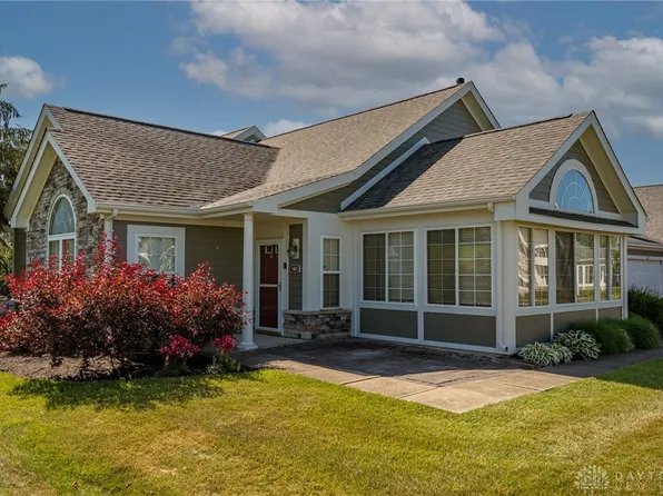 161 Abbey Dr, Springboro, OH 45066