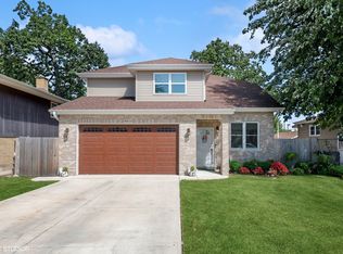 8514 River Grove Ave, River Grove, IL 60171