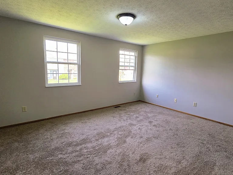 4923 Dublin Fls — Photo 11