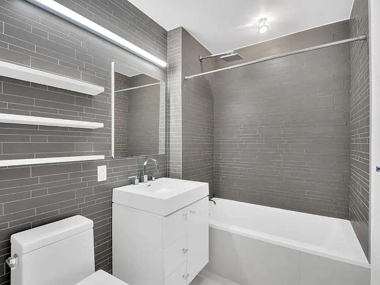 150 4th Ave #9E — Photo 9