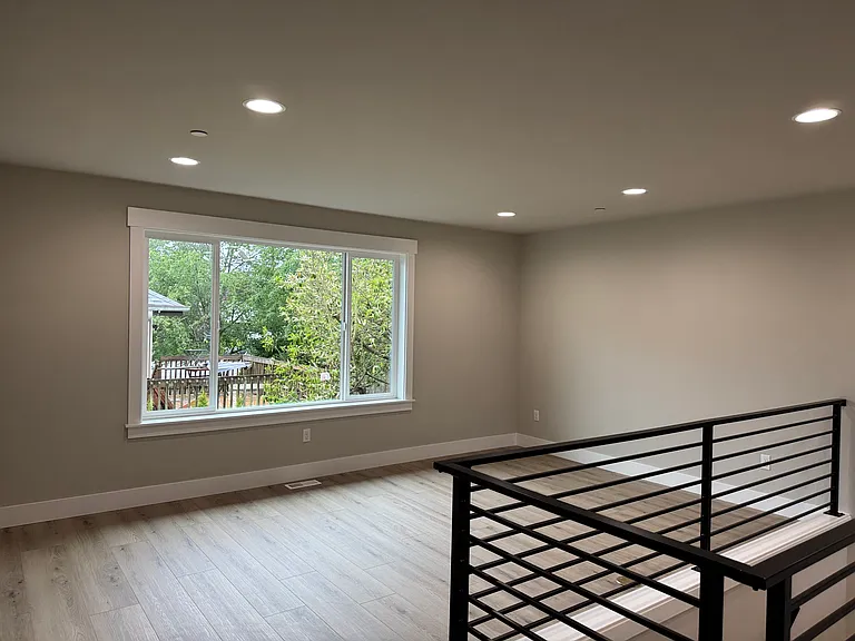 Large open loft with 8' window
