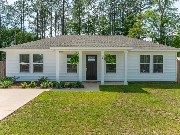 192 S Norwood Rd, Defuniak Springs, FL 32435