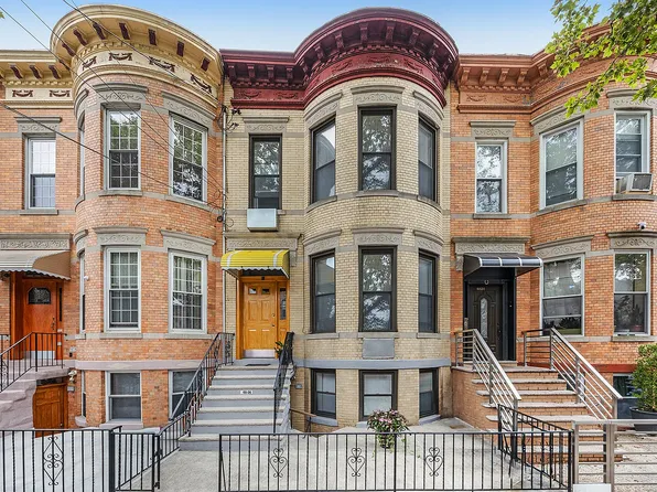 6826 64th Pl, Ridgewood, NY 11385