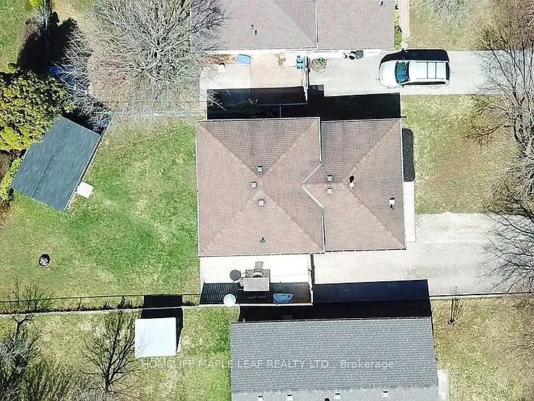 23 Barrett Cres — Photo 16