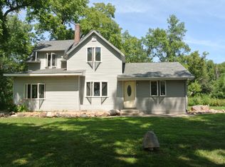 56676 276th St, Winthrop, MN 55396