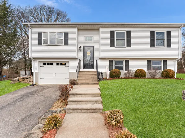 8 Glasgo Road, Stonington, CT 06379