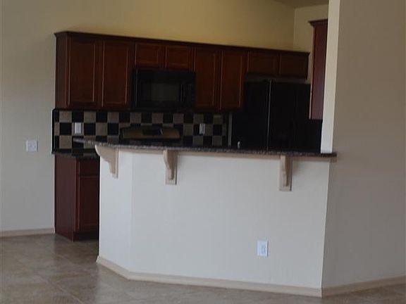 4th image of 5519 Kalahari Ln