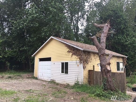 3rd image of 9620 SE Southworth Dr