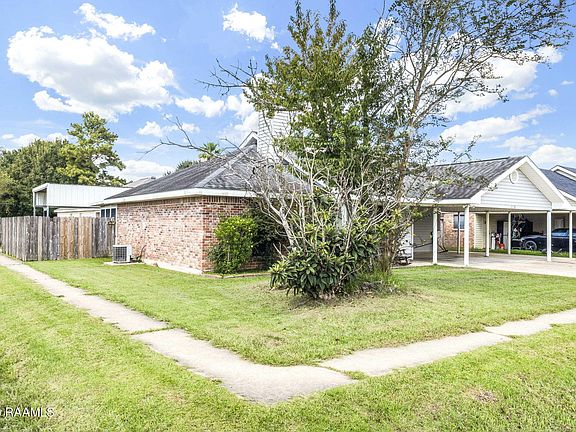 2nd image of 310 Sedric Dr