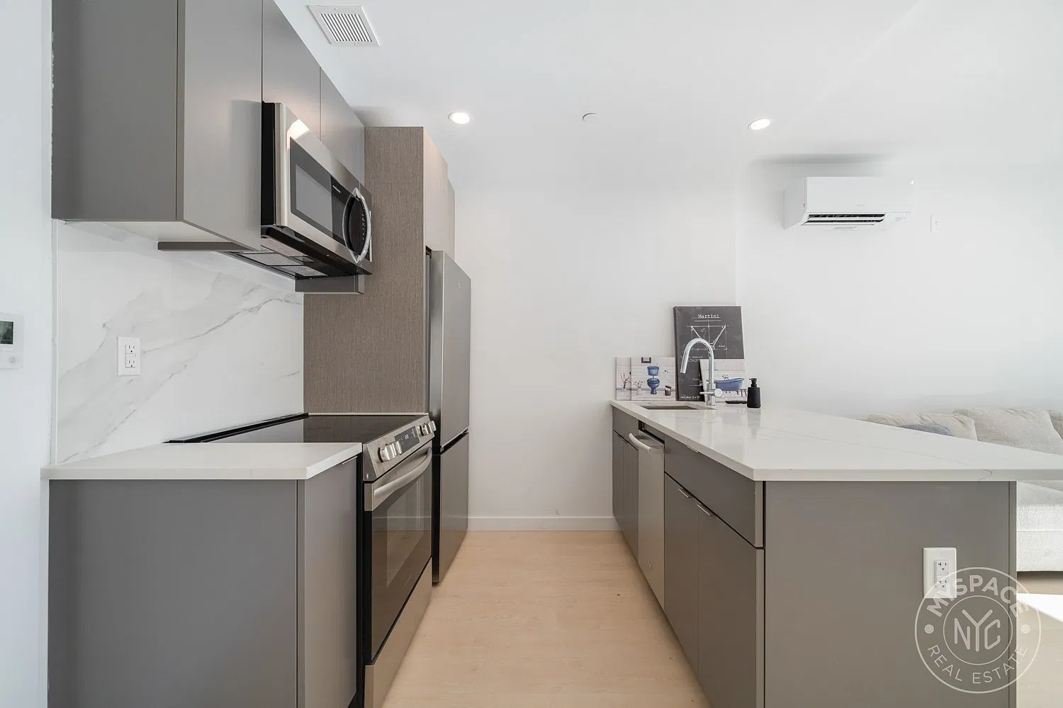 1499 Bedford Avenue — Photo 4