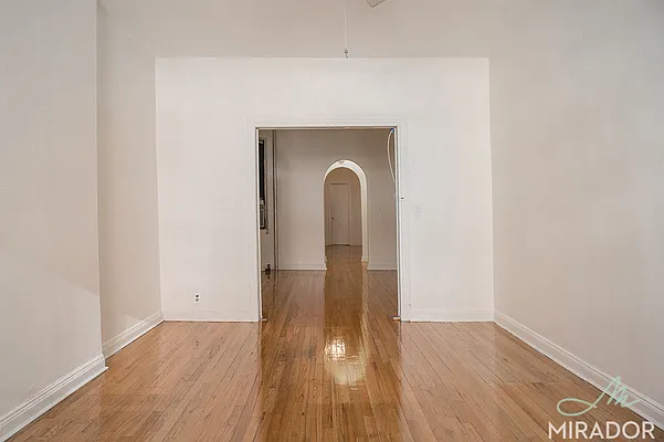 Rented by Mirador Real Estate | media 6