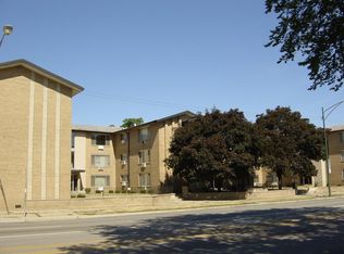 9140 S Cottage Grove Ave, Chicago, IL 60619