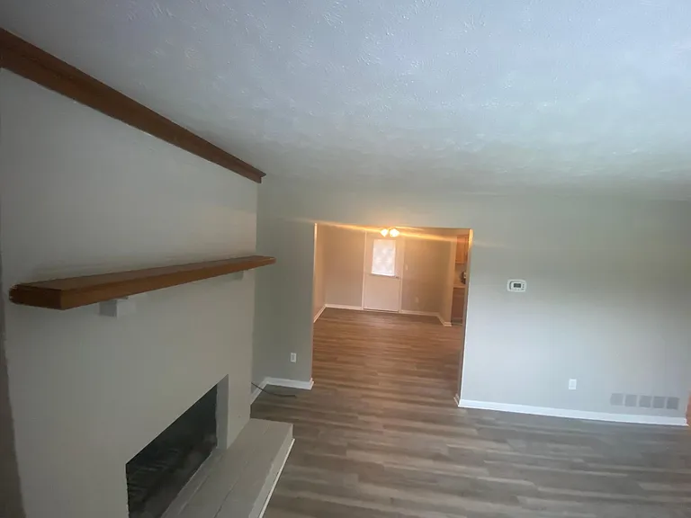 8417 Damascus Rd — Photo 9