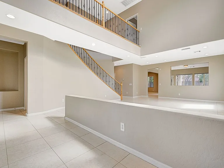 6825 Spessard Holland Ct — Photo 5